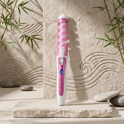 boucleur rose adossé contre un mur décoratif zen