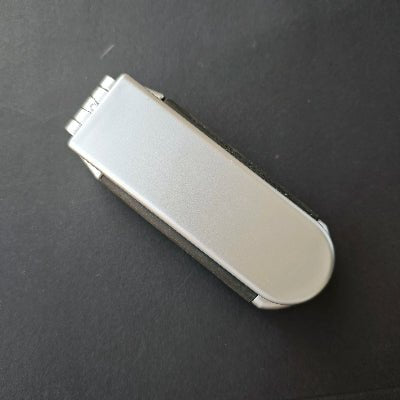Brosse à cheveux démêlante - pliable avec miroir - Petits Plaisirs Malins