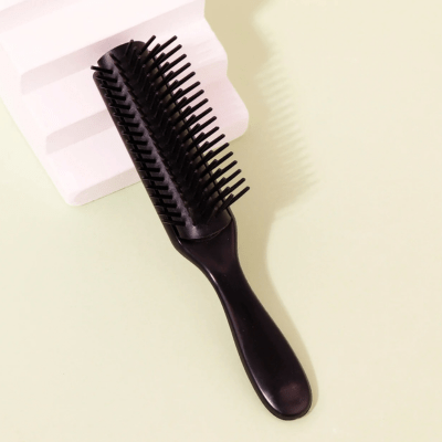 Brosse pour cheveux bouclés - démêlage express - Petits Plaisirs Malins