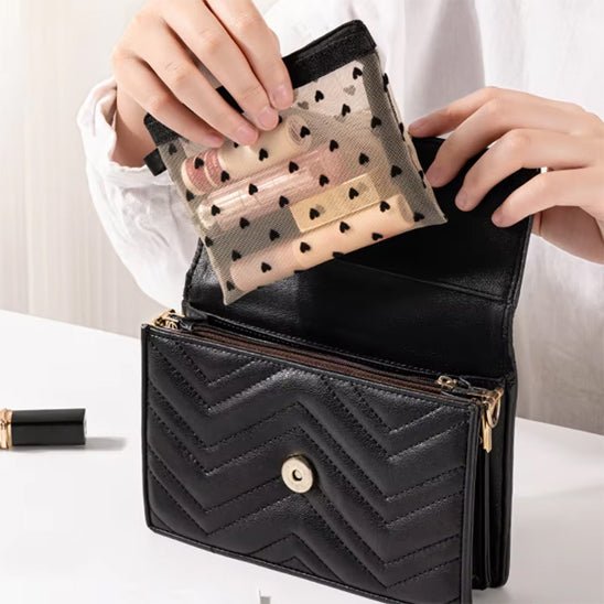 Trousse de toilette femme - petits coeurs - Petits Plaisirs Malins